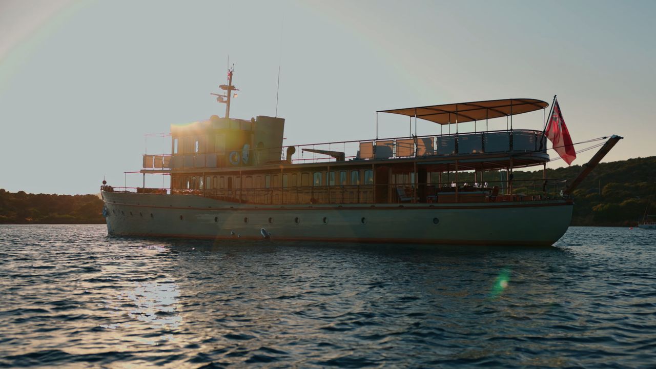 Still from Over The Rainbow